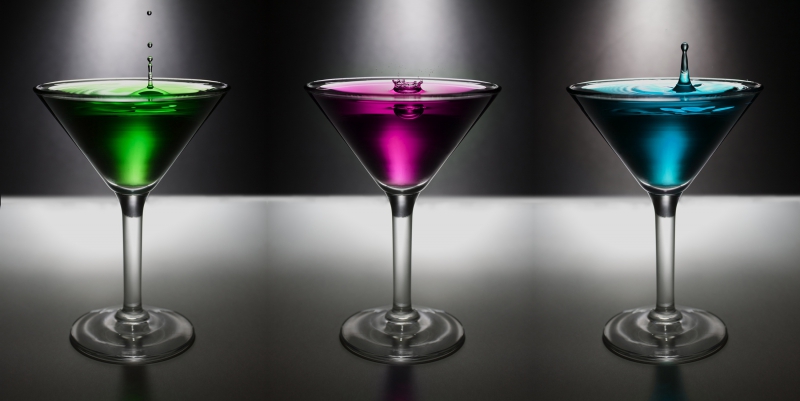 discotheque-GINASSERVIS-min_water-drop-glass-bar-celebration-green-832603-pxhere.com